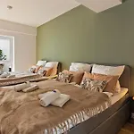 Apartamento Whirlpool & Terrasse - Familien & Gruppenfreundlich *