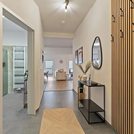 Whirlpool & Terrasse - Familien & Gruppenfreundlich * Aschaffenburg